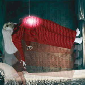 Boneca Exorcista em Levitação com Luz, Som e Movimento, 70 cm