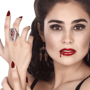 Anel Caixão, Halloween