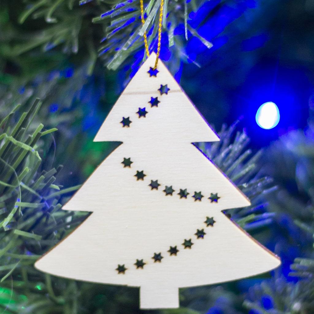 Árvore de Natal com Estrelas em Madeira 