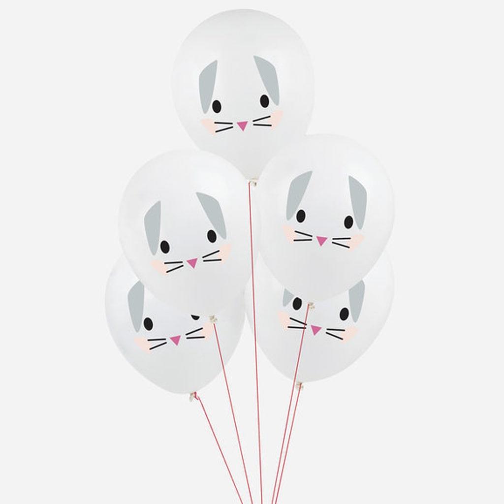 Balões Brancos Com Coelhinhos, 5 unid