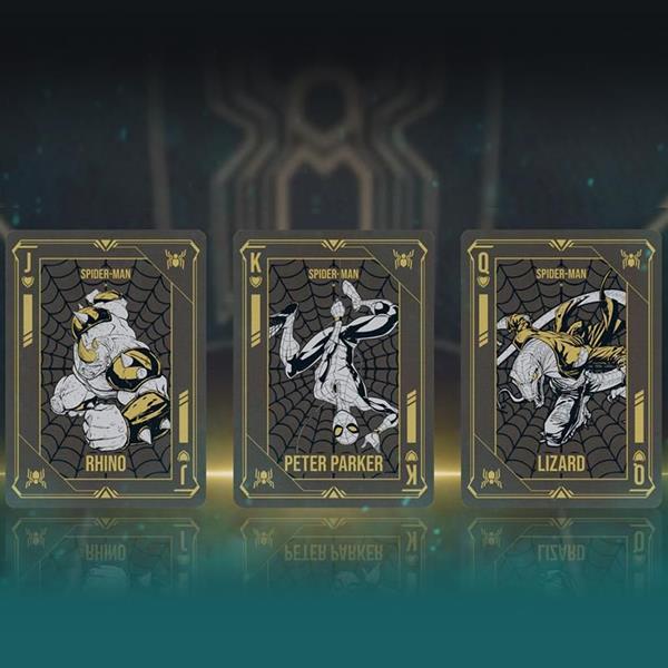 Baralho de Cartas Edição Especial Homem Aranha Preto e Dourado