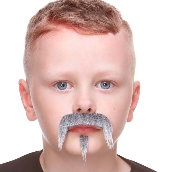 Bigode Chinês Grisalho, Criança