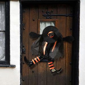 Bruxa Espalmada para Porta Halloween
