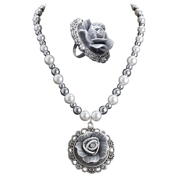 Conjunto Colar e Anél Dama Gótica Conjunto Colar e Anél Dama Gótica