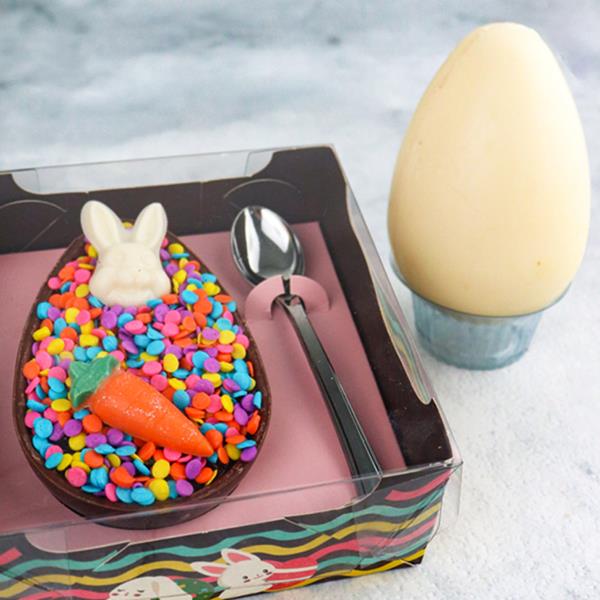 Conjunto de Moldes para Ovo Liso de Chocolate