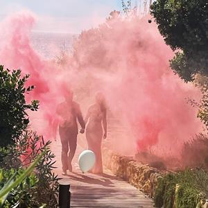 Fumo Rosa para Chá Revelação de Bebé em Tubo 60 seg. Fumo Rosa para Chá Revelação de Bebé em Tubo 60 seg.