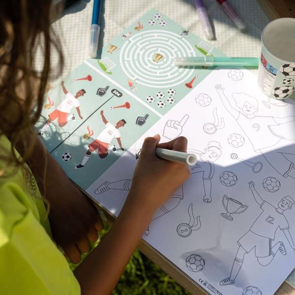 Individuais Jogos e Desenhos de Futebol para Pintar, 6 unid.