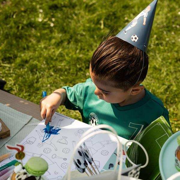 Individuais Jogos e Desenhos de Futebol para Pintar, 6 unid.