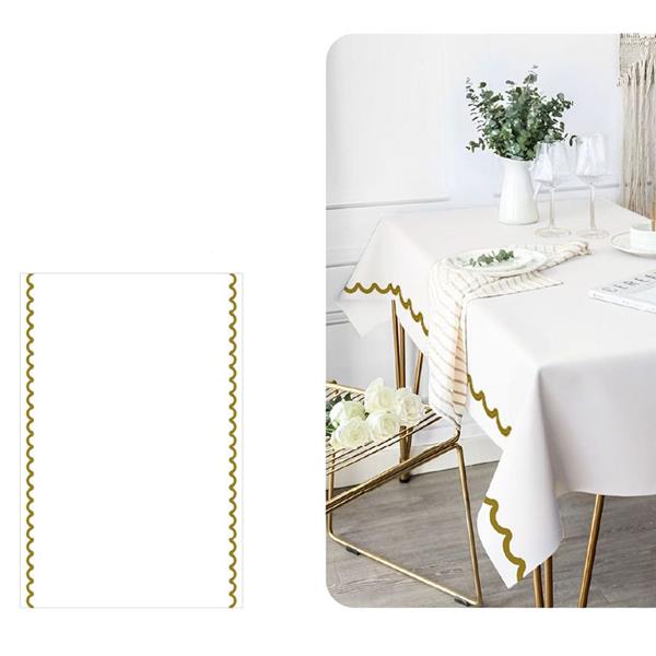 Toalha Branca com Detalhes Dourado, 1,20 x 1,80 mt