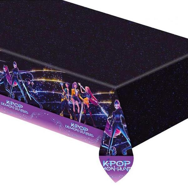 Toalha Guerreiras K-Pop, 1,20 x 1,80 mt Toalha Guerreiras K-Pop, 1,20 x 1,80 mt
