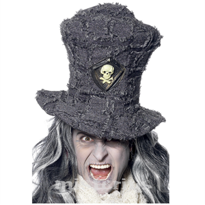 Chapéu em Tecido com Caveira