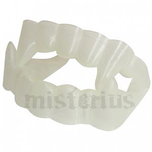 Dentadura Vampiro em Plástico