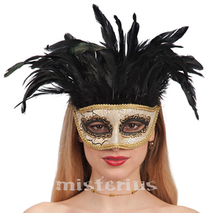 Máscara Dourada Com Plumas
